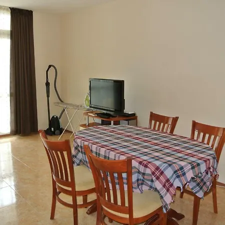 Apartamento Elite 4 *